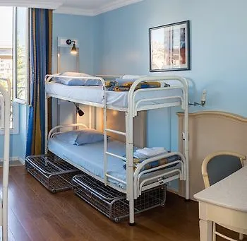 Antares Hostel Nice