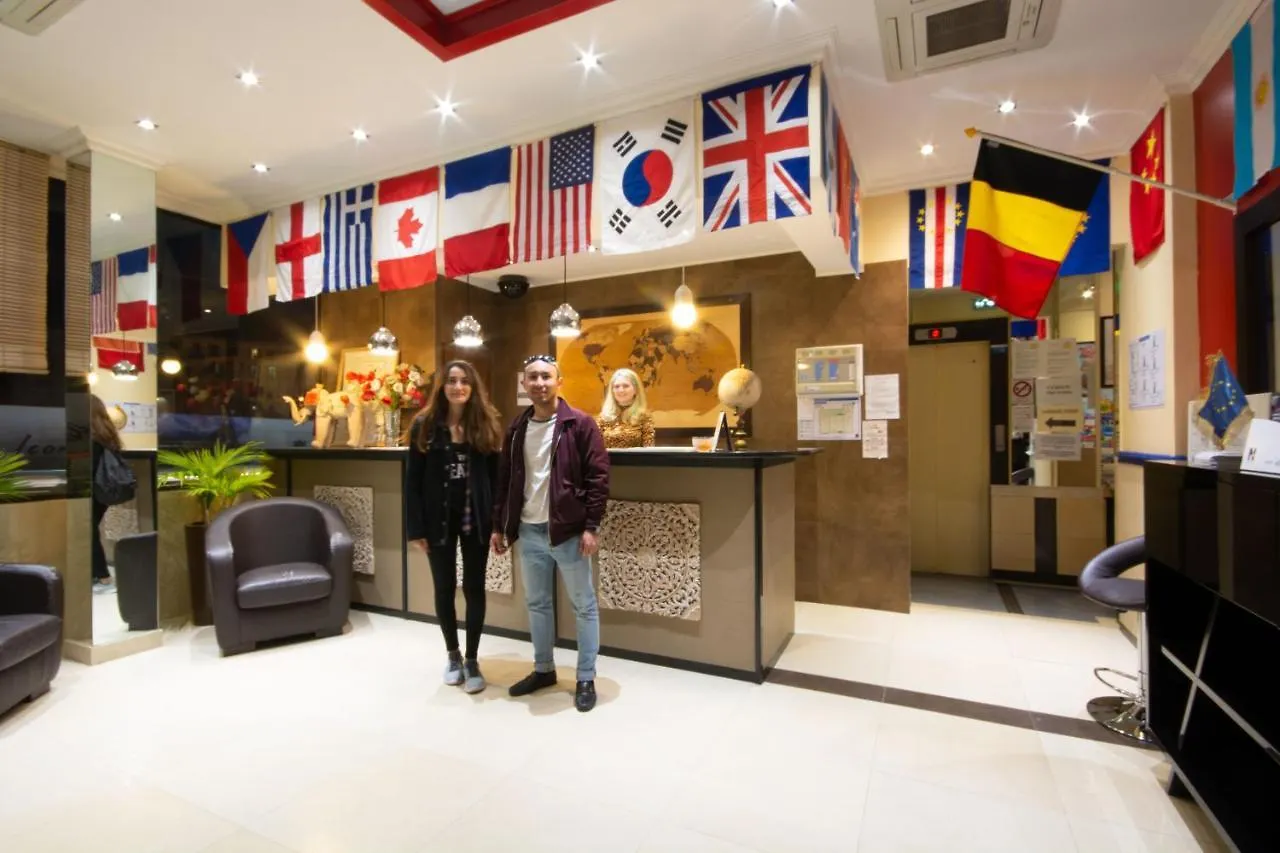 Antares Hostel Nice France