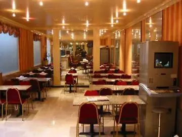 Antares Hostel Nice